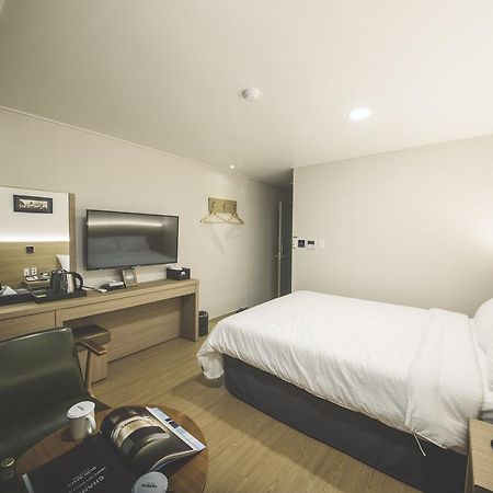 Harbor Hotel Чечжу Екстер'єр фото