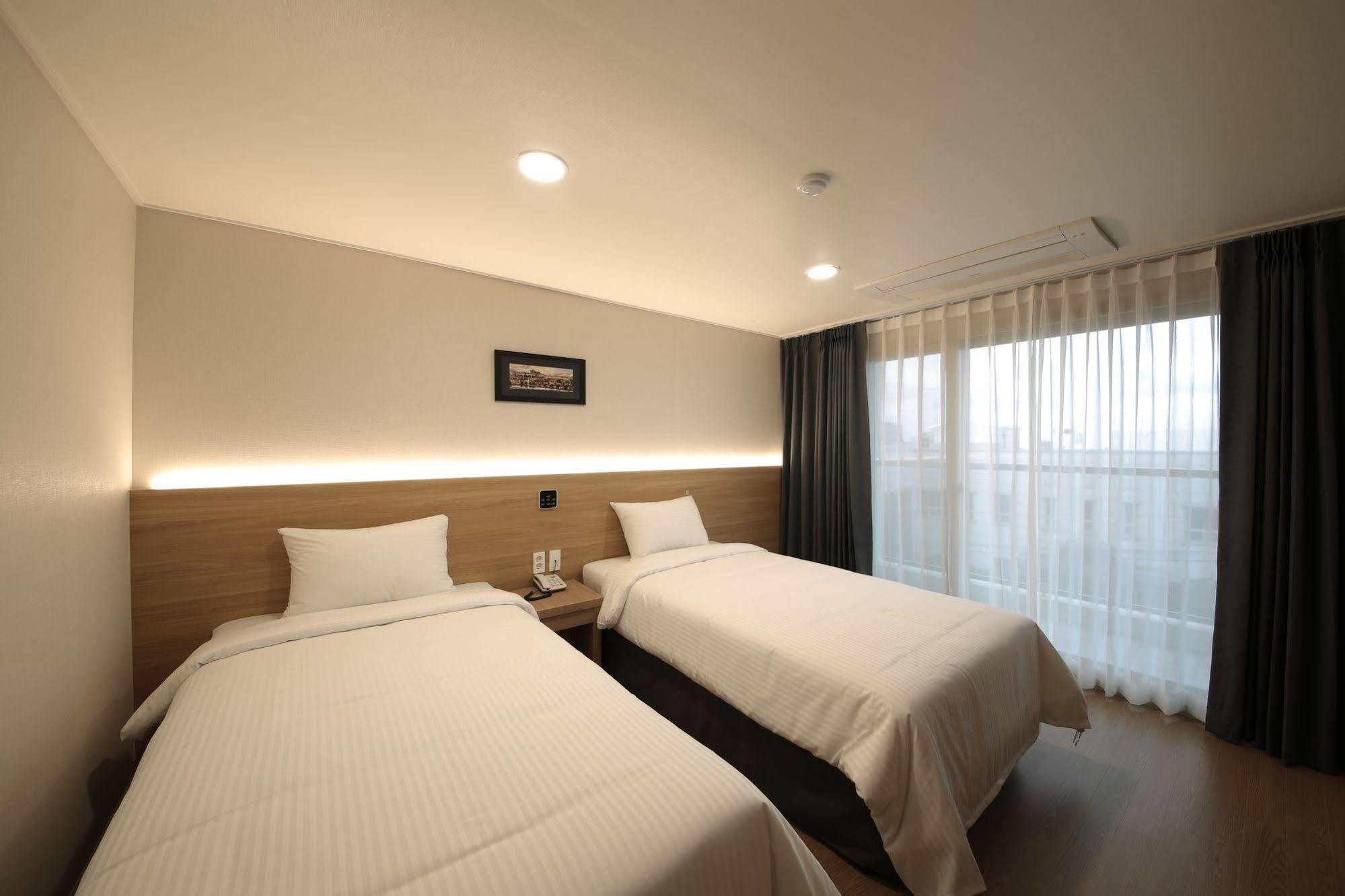 Harbor Hotel Чечжу Екстер'єр фото